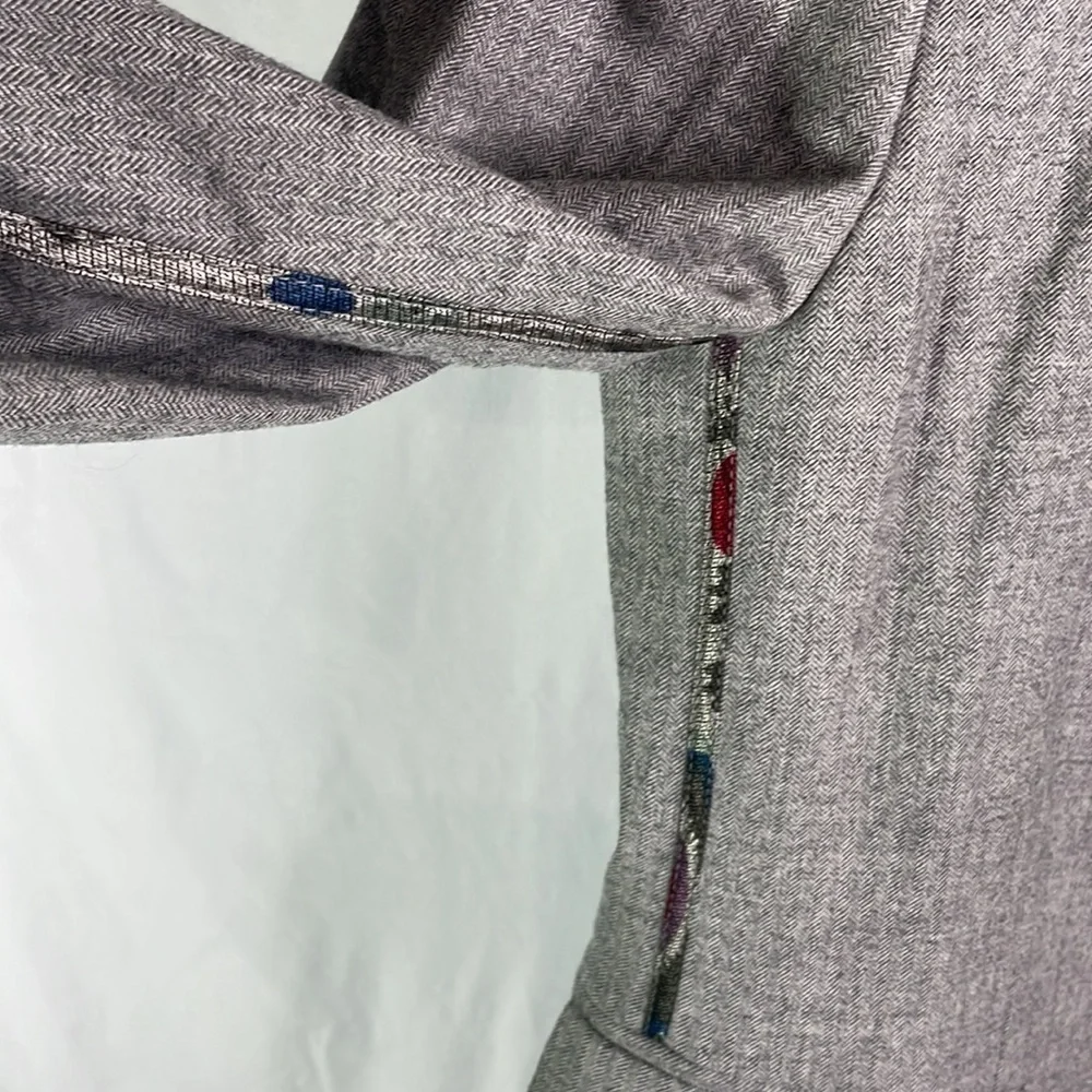 Teenflo gray wool and spandex blazer with accent trim